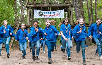Meiden in Scouting